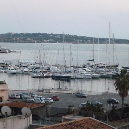 B&B Le Grand Bleu Siracusa - One Hundred Steps From Ortigia -Sea View - Syracuse Exteriér fotografie